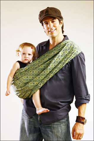 Dad wearing Rockin' Baby Pouch