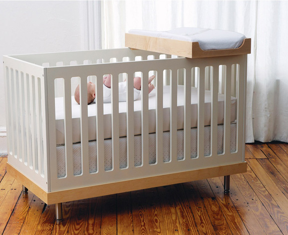 Oeuf Crib and Change Table Oeuf Crib and Change Table