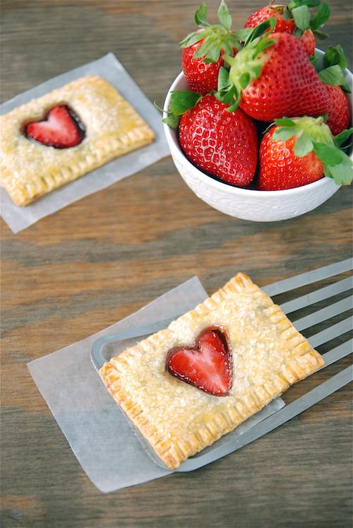 strawberry-nutella-poptart-recipe strawberry-nutella-poptart-recipe